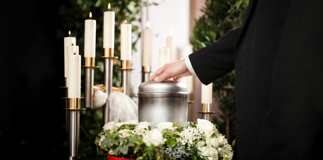 Difference between Burial, Funeral and Cremation